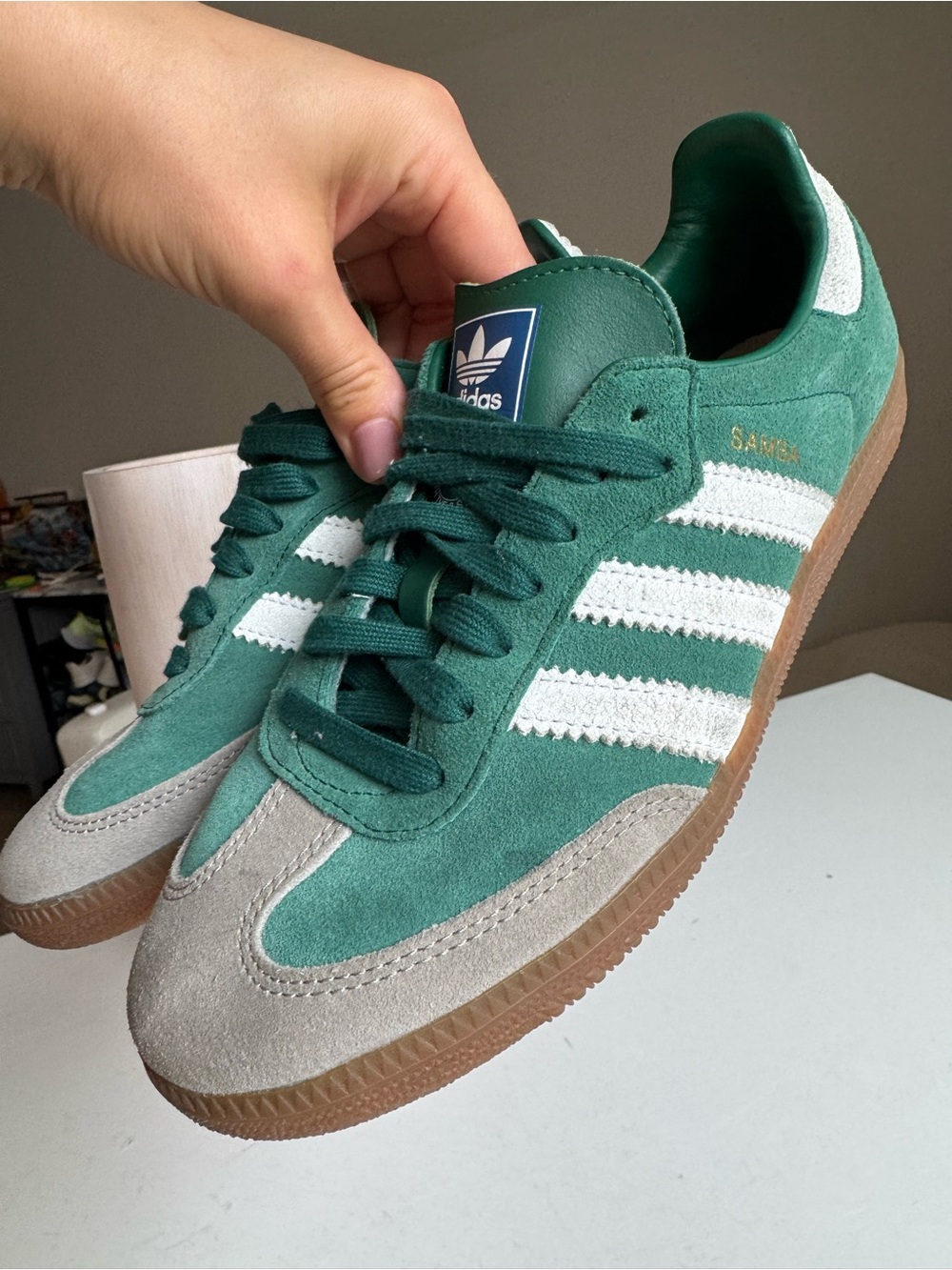 Adidas Samba OG Women’s Green Suede Gum Sole Sneakers Size 9